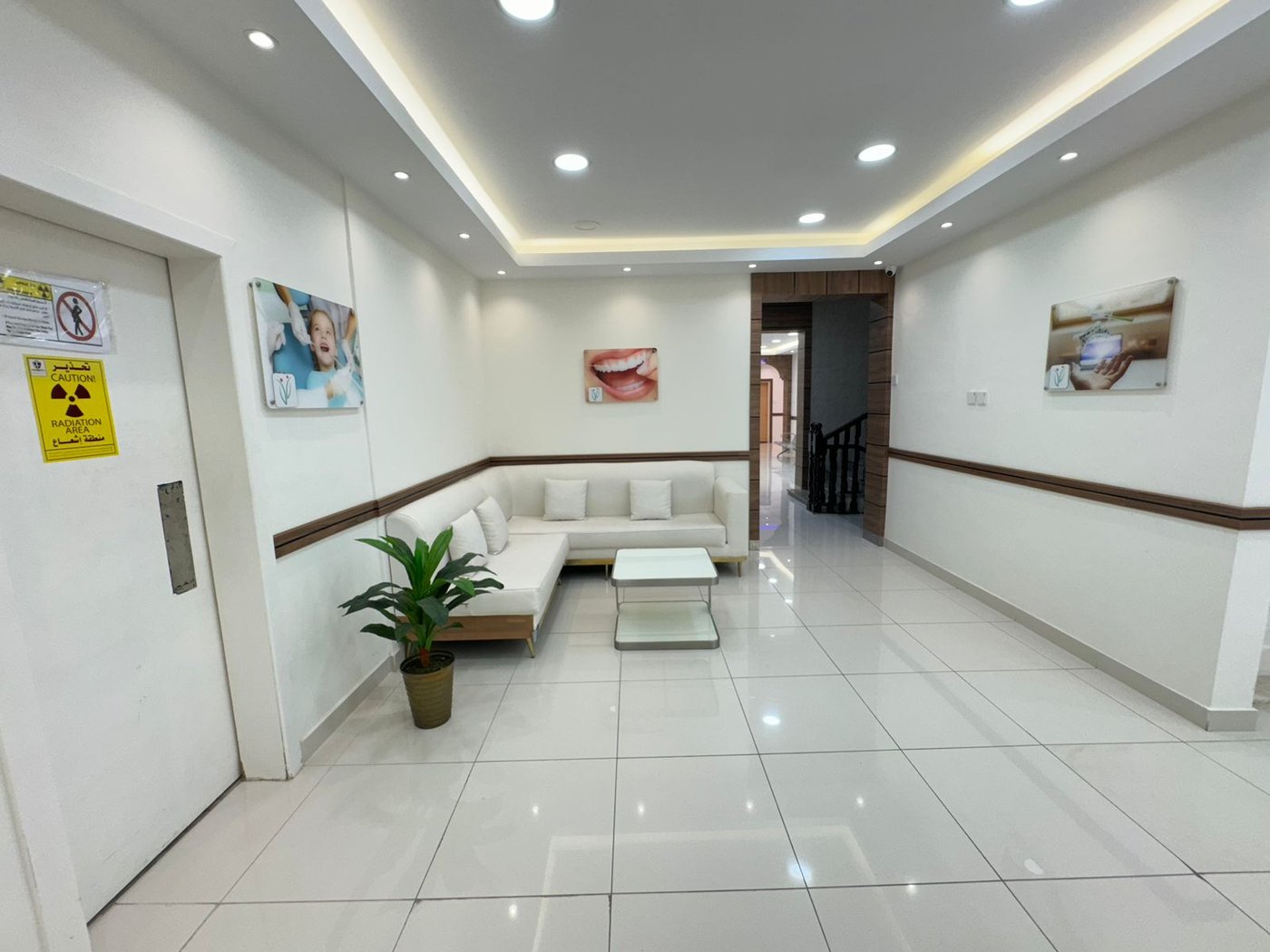 صالات استراحة وانتظار مجهزة